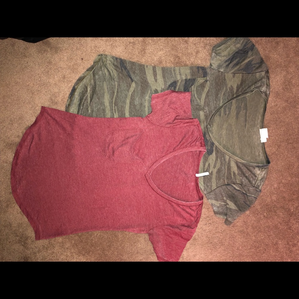 Lot of two super soft Z Supply tees.